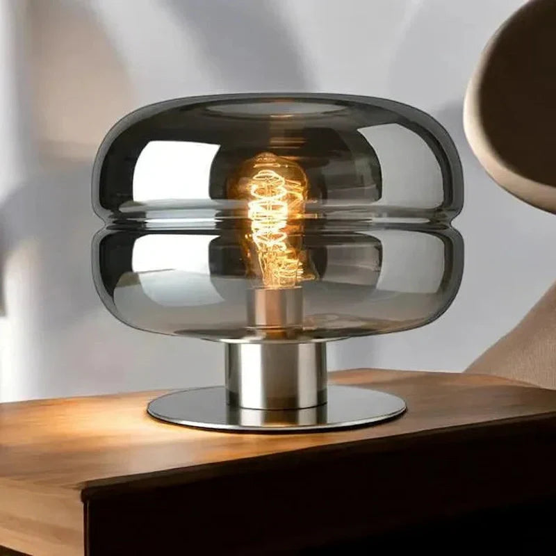 Lumivista - Elegante Tafellamp van Rookglas voor Stijlvolle Ruimtes