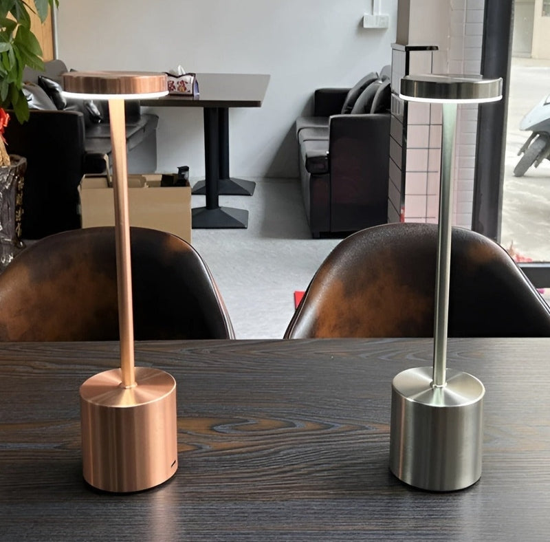 LuxLight - Moderne Draadloze Tafellamp met USB Oplaadfunctie