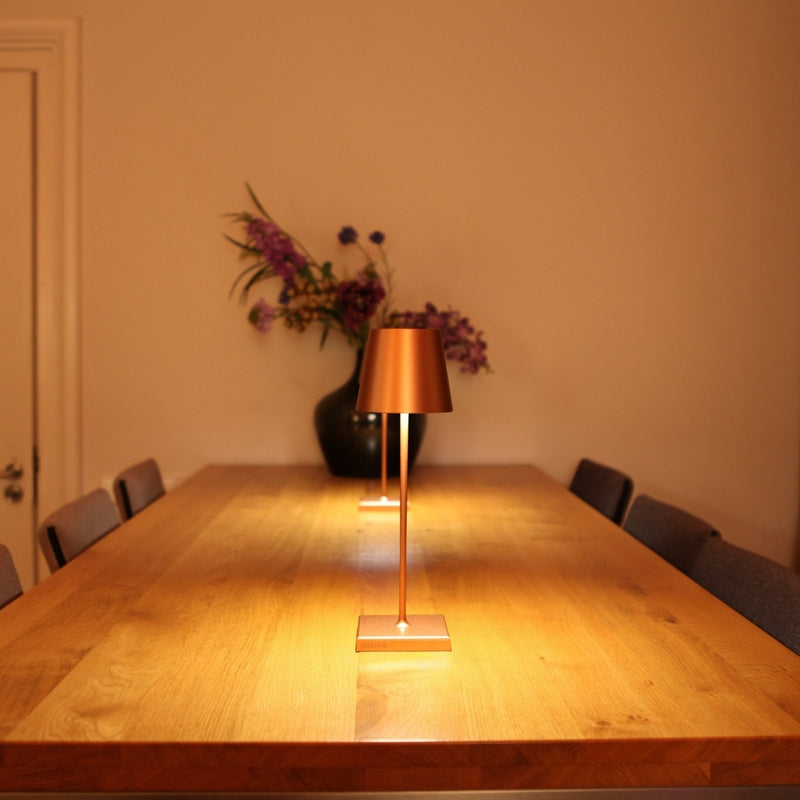 LunaGlow - Draagbare Dimbare Tafel lamp voor Elegante Ruimtes