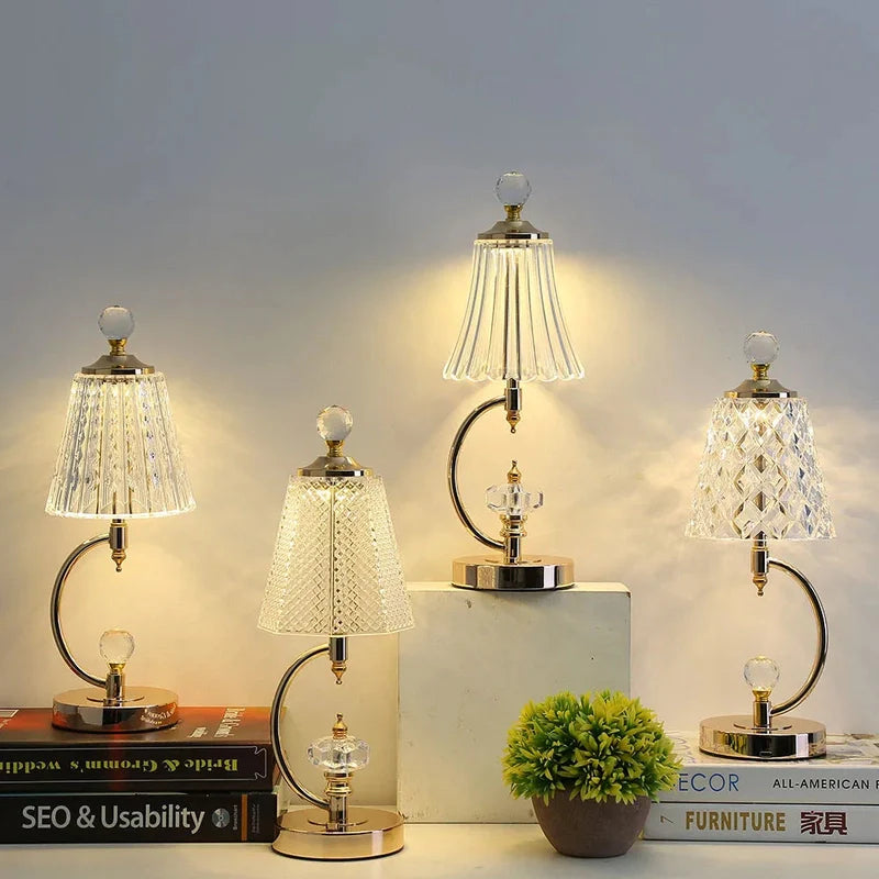 Gouden Kristallen Lamp | Luxe Aura voor Elegante Ruimtes