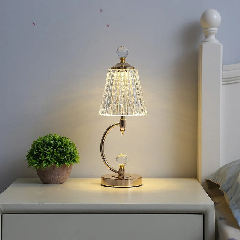 Gouden Kristallen Lamp | Luxe Aura voor Elegante Ruimtes