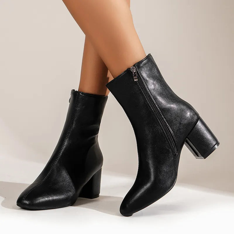 Dames Chunky Heel Enkellaarsjes – Spitse Neus Laarzen met Zijrits