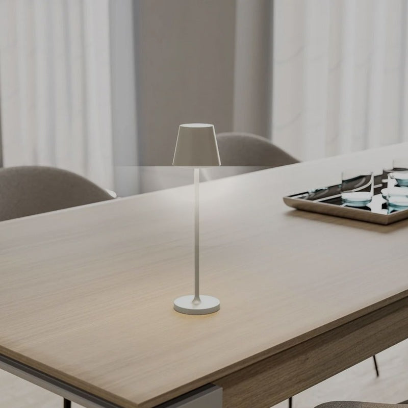 QAIA l Draadloze Tafellamp voor Stijl en Functionaliteit