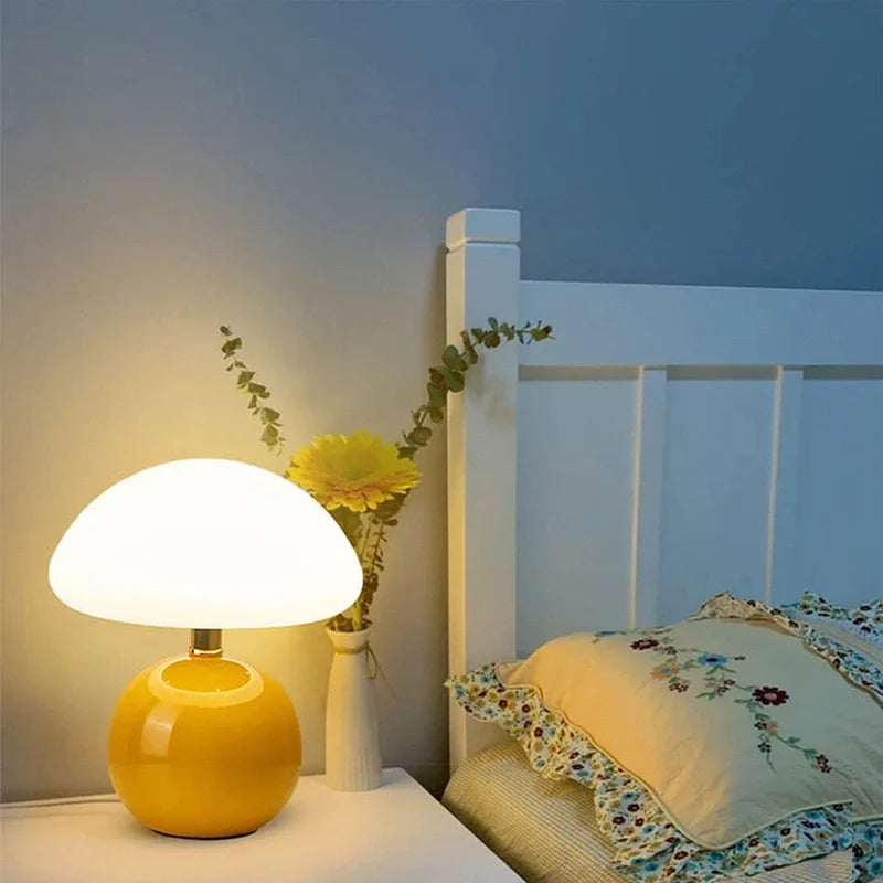 Franse crème kleur champignon lamp voor elegante verlichting