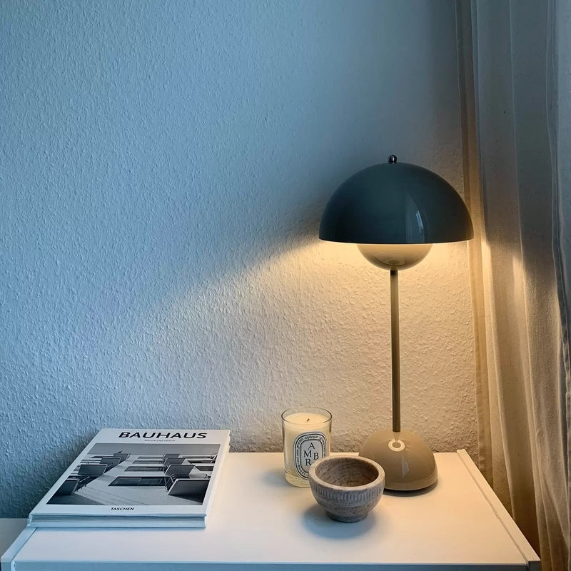 LumiGlow - Stijlvolle Accu Tafellamp in Paddestoelontwerp met Touchfunctionaliteit