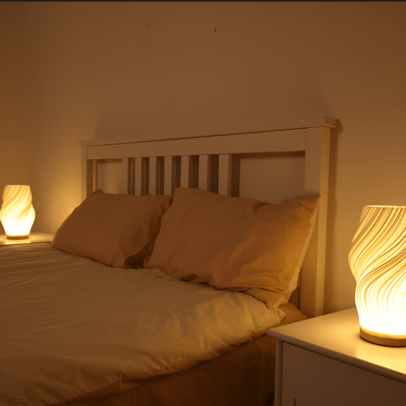 LuxeLight - Crèmekleurige 3D-Wandlamp met Moderne Metalen Voet