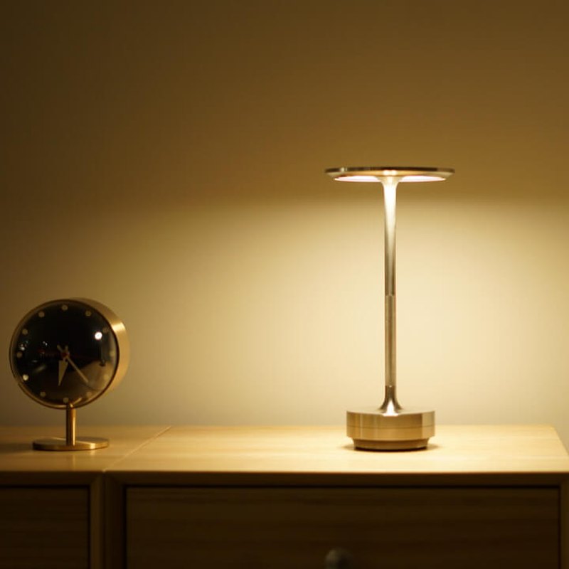LumiGlow™ - Draadloze Tafellamp met Warm Licht voor Stijlvolle Verlichting