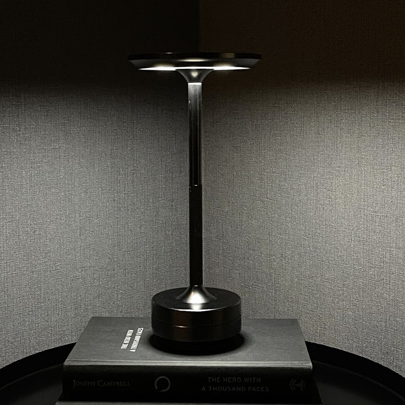 LumiGlow™ - Draadloze Tafellamp met Warm Licht voor Stijlvolle Verlichting