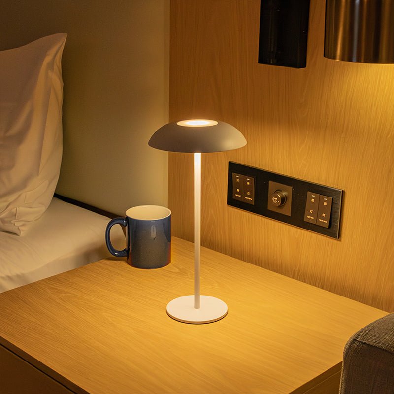 Elegante & Oplaadbare Tafellamp | LuxeCharge