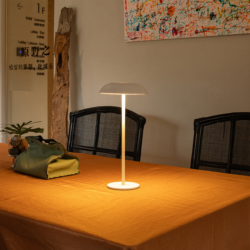 Elegante & Oplaadbare Tafellamp | LuxeCharge