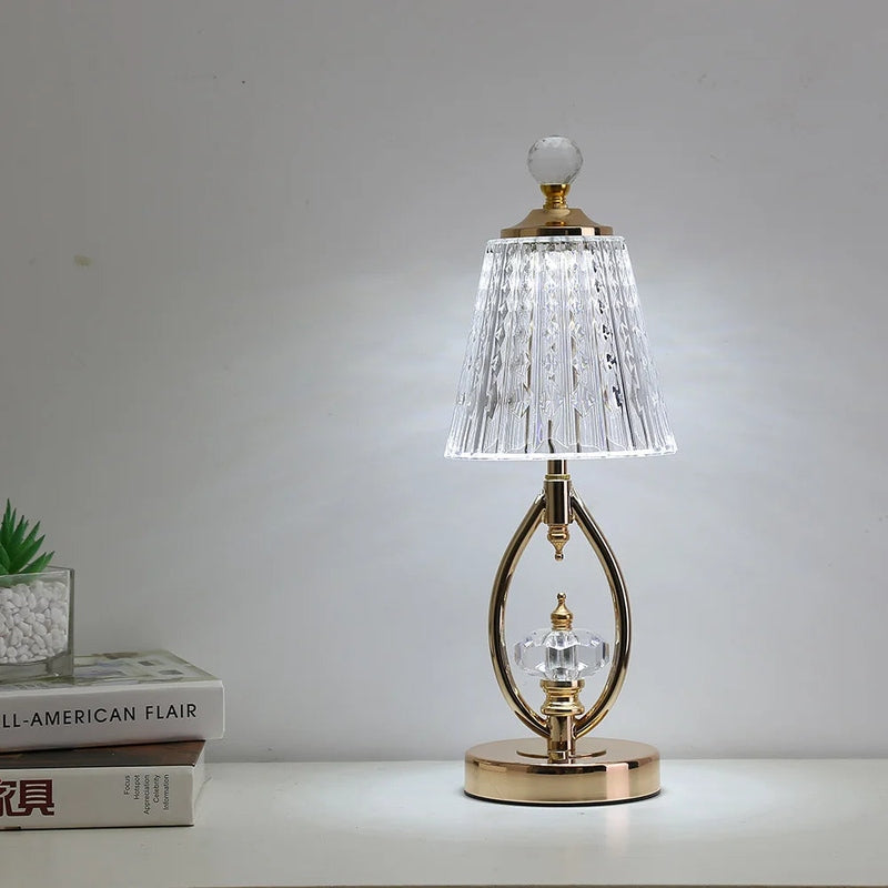 Gouden Kristallen Lamp | Luxe Aura voor Elegante Ruimtes