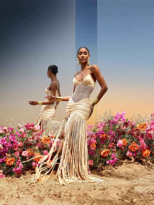 Chique Mesh Middenrif Jurk met Modeuze Banden – Waar Elegantie Vertrouwen Omarmt!