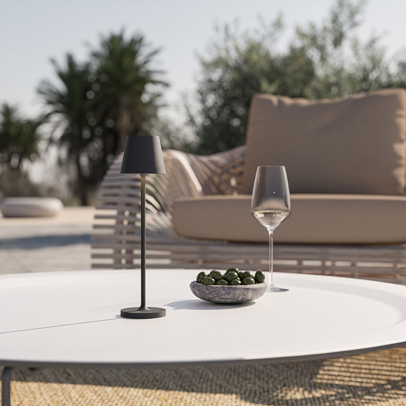 QAIA l Draadloze Tafellamp voor Stijl en Functionaliteit