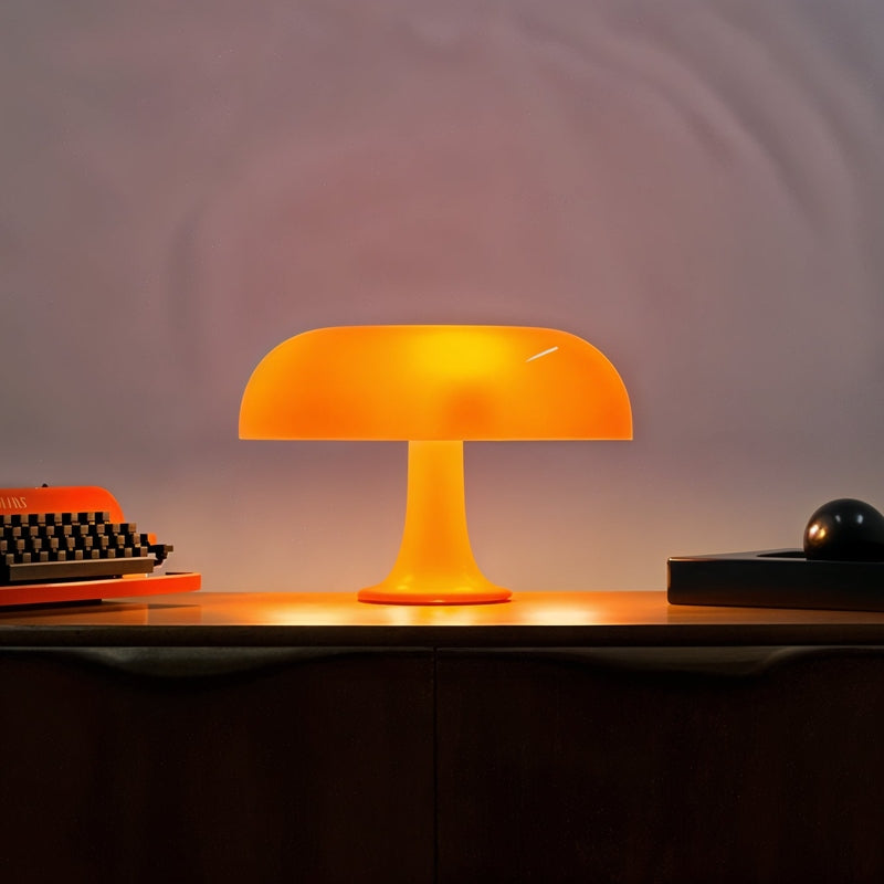 Paddestoelvormige Minimalistische Tafel lamp in Scandinavisch Design